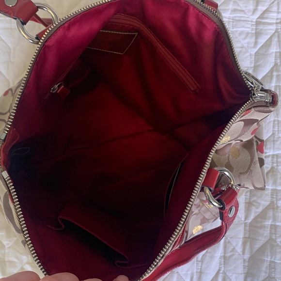 Coach purse - Picture 3 of 7